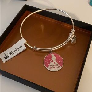 Disney Aurora 'Awaken Your Heart' Charm Bangle
